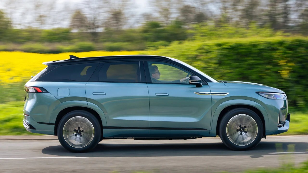 اتو دادمان – SUV